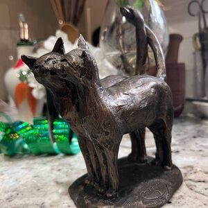Artistic Dual Cat Bronze-look Resin Sculpture by Paul Jenkins Like New